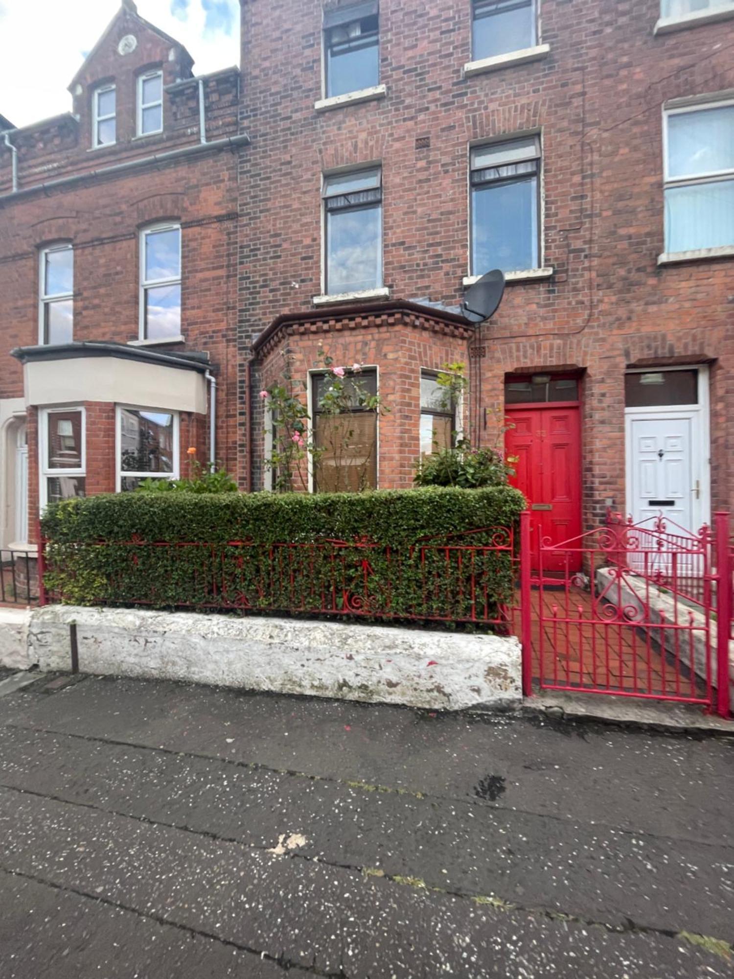 מלון בלפסט House In Antrim Road מראה חיצוני תמונה
